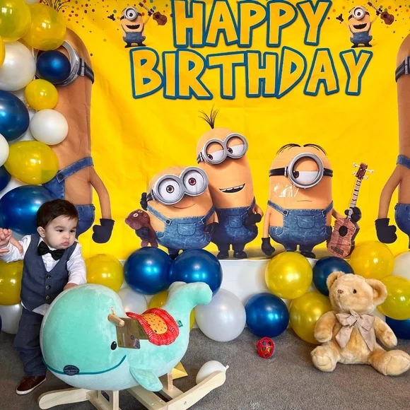 Minion background - Picture 3 of 3